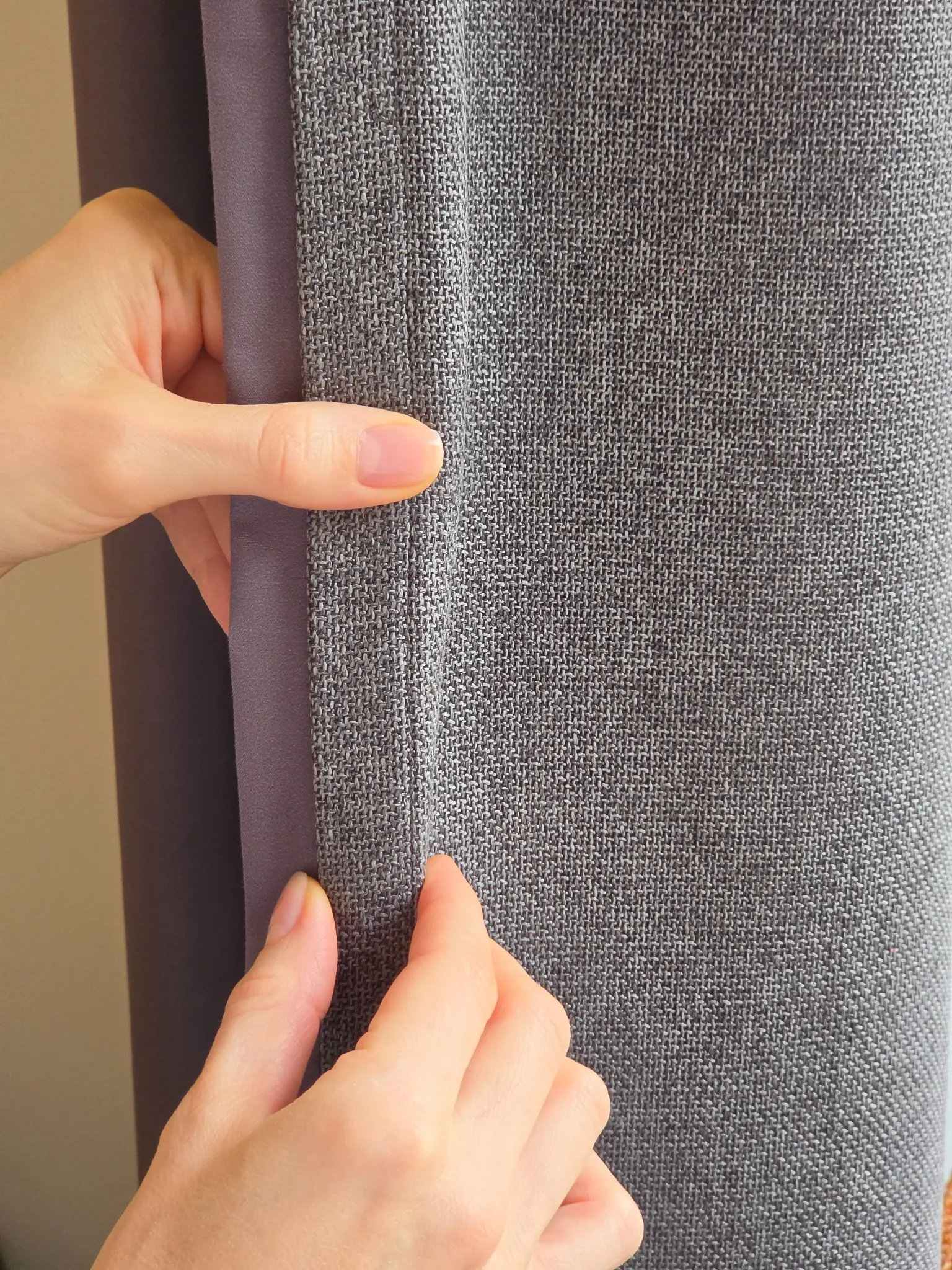 Bespoke curtains in Berlin: How the curtain falls